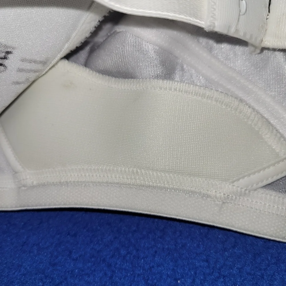 Playtex sample NWOT style 34B
